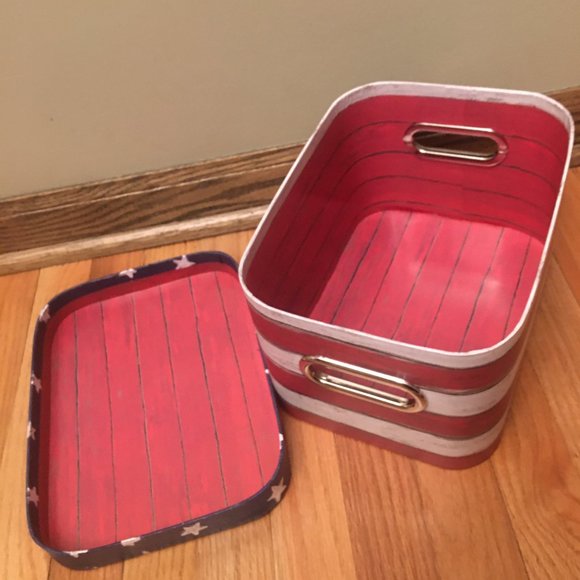 american flag storage case (10.55" x 7.80" x 6.06") - Picture 2 of 3